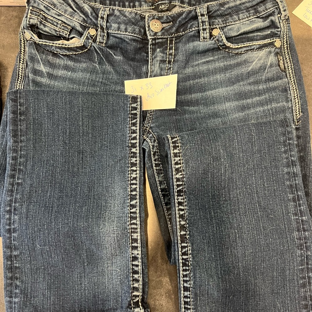 Silver jeans aiko slim boot used
